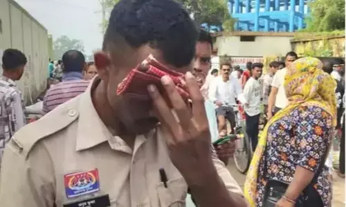 Bhathagaon Sabzi Bazaar Shifting: भाठागांव में सब्जी बाजार शिफ्टिंग को लेकर बवाल, कई कर्मचारी घायल, FIR दर्ज कराने पुरानी बस्ती थाना पहुंची टीम