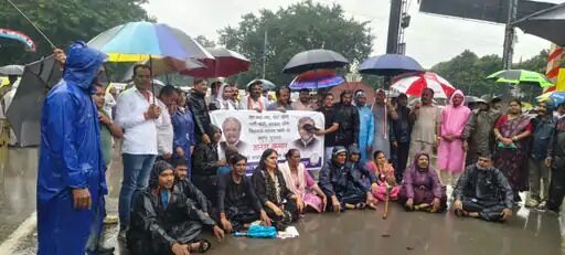 रायपुर में बारिश के बीच कांग्रेस का SIR और वोटर लिस्ट को लेकर पैदल मार्च,जानें क्या कहा नेताओं ने