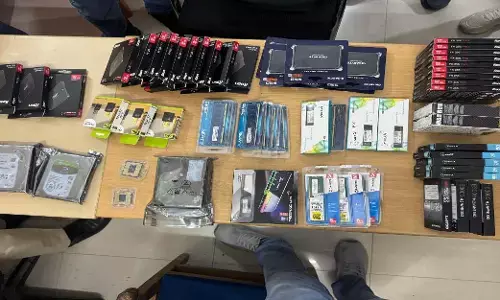 MP Crime : सॉफ्टवेयर दुकान से लाखों रूपए के सामान पार, कर्मचारी ही निकले चोर, 4 गिरफ्तार