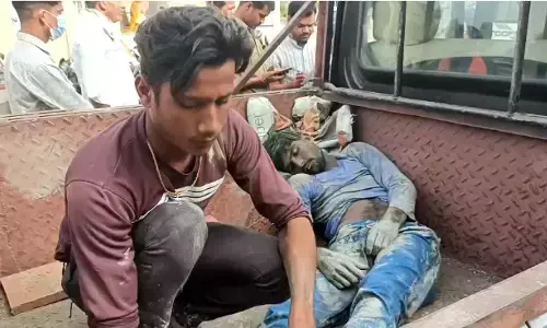 MP News : सीसी रोड निर्माण के दौरान बड़ा हादसा, करंट लगने से 2 की मौत, 5 घायल