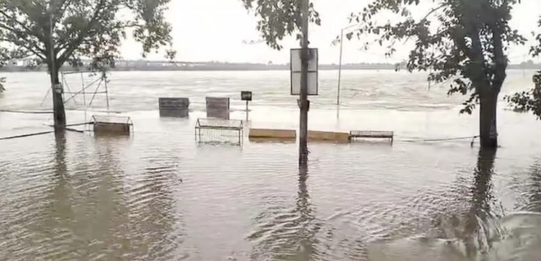 Mahanadi Shivrinarayan Flood: महानदी खतरे के निशान से ऊपर, शिवरीनारायण में बाढ़, 6 फीट पानी में डूबा शबरी सेतु
