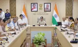 प्रदूषण रोकथाम के लिए दिल्ली सरकार का बड़ा फैसला, निर्माण कार्यों पर रोक, पार्किंग शुल्क दोगुना; आधे कर्मचारी करेंगे घर से काम, 1 नवंबर से लागू होंगे नए नियम प्रदूषण रोकथाम के लिए दिल्ली सरकार का बड़ा फैसला, निर्माण कार्यों पर रोक, पार्किंग शुल्क दोगुना; आधे कर्मचारी करेंगे घर से काम, 1 नवंबर से लागू होंगे नए नियम