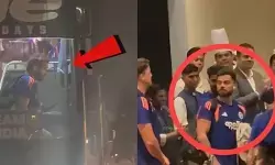 बस से उतरते समय फिसले रोहित शर्मा, लुढ़क-कर दरवाजे पर बैठे, विराट का रिएक्शन वायरल