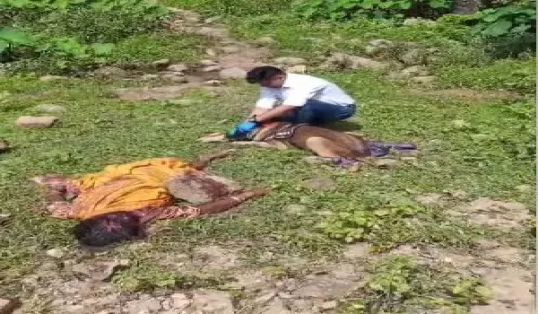 40482-untitled CG Crime : ‘बाघा’ ने खोला महिला हत्याकांड का राज, 500 मीटर तक पीछा कर आरोपी के घर पहुंची पुलिस