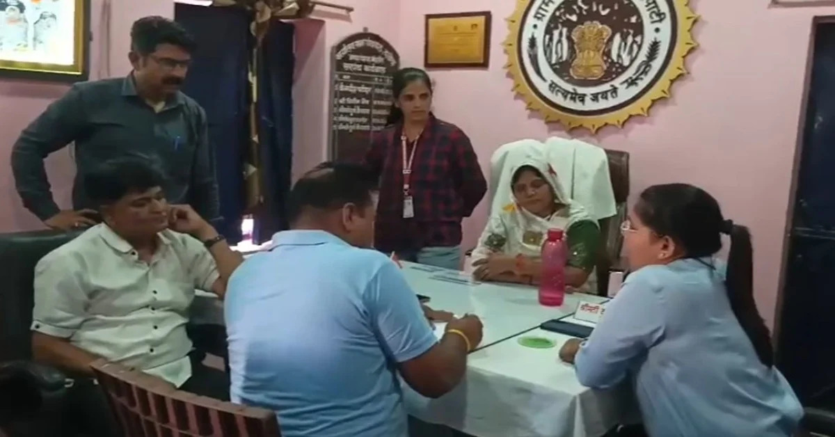 MP News : NOC के बदले 4 हजार की रिश्वत, EOW ने सरपंच और पति को रंगेहाथ पकड़ा