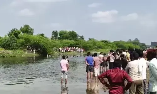 UP News : श्राद्ध कर्म के दौरान सुखनई नदी में बड़ा हादसा, एक ही परिवार के 5 लोगों की डूबने से मौत