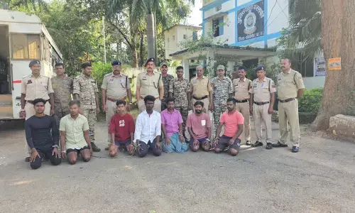 CG Crime : सरपंच हत्याकांड की गुत्थी सुलझी, प्रेम प्रसंग की रंजिश में उतारा मौत के घाट, 7 आरोपी गिरफ्तार