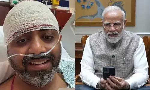 Captain Smit Machhar: PM मोदी से बात करते हुए भावुक हुए कैप्टन स्मित मच्छार, बोले- हनुमान जी ने सबको बचाया, बताया क्या हुआ था उस दिन कॉकपिट में