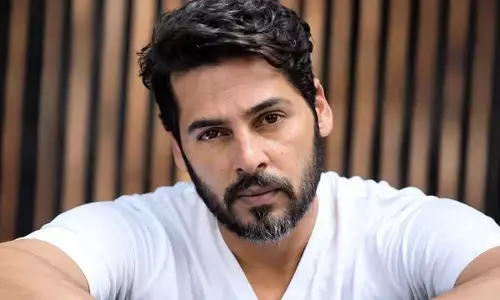 Dino Morea Arrest: मीठी नदी गाद घोटाला मामले में डिनो मोरिया से पूछताछ, क्राइम ब्रांच ने किया घर से गिरफ्तार, EOW कर रही जांच Dino Morea Arrest: मीठी नदी गाद घोटाला मामले में डिनो मोरिया से पूछताछ, क्राइम ब्रांच ने किया घर से गिरफ्तार, EOW कर रही जांच