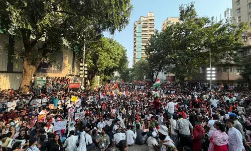 शिवाजी पार्क में CJP का प्रदर्शन: ज्ञानेश कुमार के इस्तीफे की मांग, शबाना आजमी-नसीरुद्दीन शाह और विशाल ददलानी पहुंचे शिवाजी पार्क में CJP का प्रदर्शन: ज्ञानेश कुमार के इस्तीफे की मांग, शबाना आजमी-नसीरुद्दीन शाह और विशाल ददलानी पहुंचे