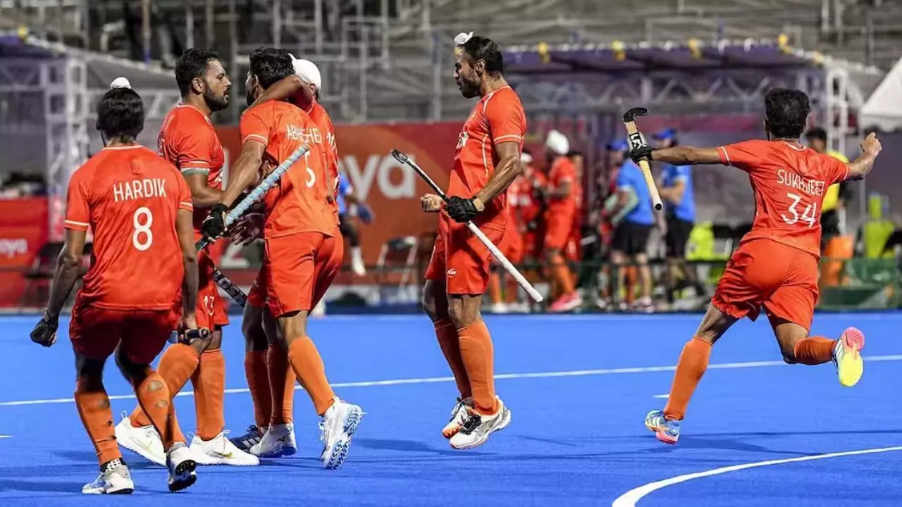 Asian Games 2026 Mens Hockey: भारतीय पुरुष हॉकी टीम ने मलेशिया को 5-1 से हराकर 5वीं बार जीता गोल्ड, 2028 ओलंपिक के लिए क्वालीफाई Asian Games 2026 Mens Hockey: भारतीय पुरुष हॉकी टीम ने मलेशिया को 5-1 से हराकर 5वीं बार जीता गोल्ड, 2028 ओलंपिक के लिए क्वालीफाई