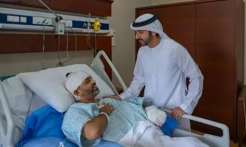 UAE: कैप्टन स्मित मच्छार से मिले दुबई के क्राउन प्रिंस हमदान, कहा- हमें गर्व है कि वह हमारी टीम का हिस्सा हैं