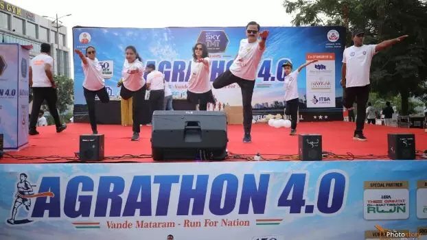 41210-r-03 Agrathon 4.0 Raipur: रायपुर में अग्राथॉन-4.0 के वंदे मातरम्-रन फॉर नेशन में दौड़ा शहर, देशभर से पहुंचे धावक,4000 लोगों ने लगाई देशभक्ति की दौड़