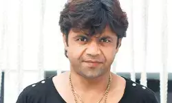 चेक बाउंस मामले में SC ने लगाई राजपाल को फटकार, कहा- आपकी जगह जेल में है