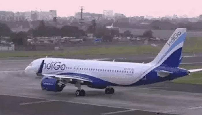 Indigo Flight Ticket Hike: हवाई सफर करने वालों को बड़ा झटका, कल से महंगी होंगी इंडिगो की उड़ानें, यहां जानें नया फेयर