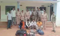 MP Crime : मेटल डिटेक्टर लेकर टाइगर रिजर्व के जंगल में पहुंचे 12 संदिग्ध, गड़ा धन तलाशते 4 गिरफ्तार