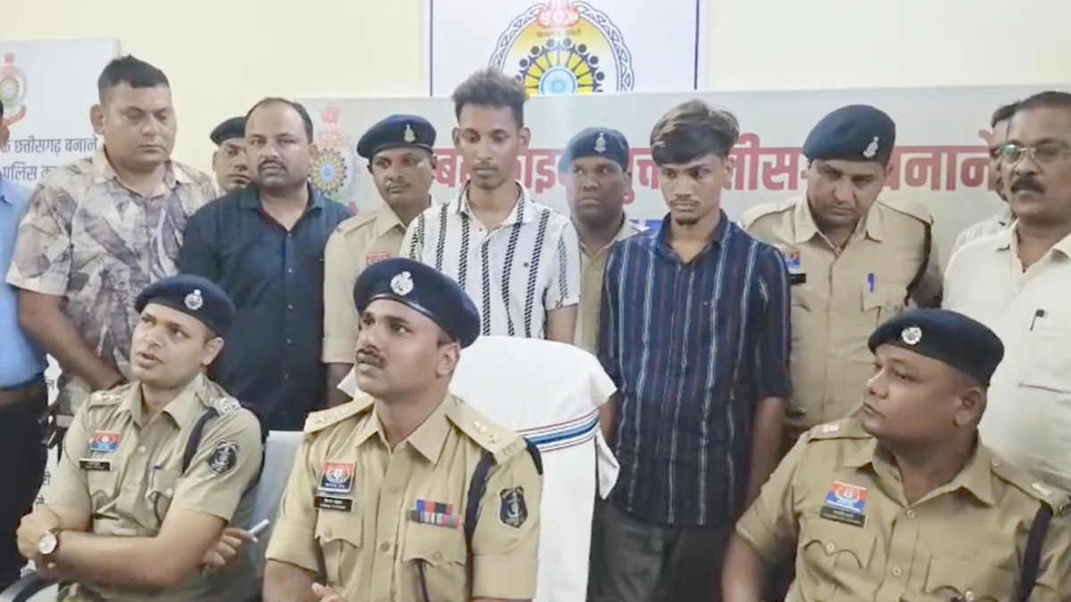 CG Crime : युवती पर एसिड अटैक का 8 घंटे में खुलासा, प्रेमी ने दोस्त के साथ मिलकर रची थी साजिश