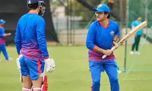 दिल्ली कैपिटल्स में फिर चलेगी दादागिरी IPL 2027 से पहले हेड कोच बने टीम इंडिया के पूर्व कप्तान दिल्ली कैपिटल्स में फिर चलेगी दादागिरी IPL 2027 से पहले हेड कोच बने टीम इंडिया के पूर्व कप्तान