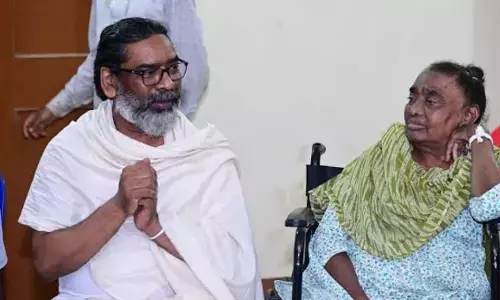 हेमंत सोरेन की मां रूपी सोरेन का निधन: हिल व्यू अस्पताल में ली अंतिम सांस, कई दिनों से चल रहा था इलाज
