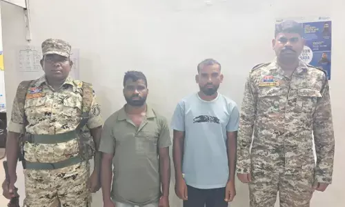CG News : नक्सली पर्चे डालकर दहशत फैलाने की साजिश का खुलासा, 2 आरोपी गिरफ्तार