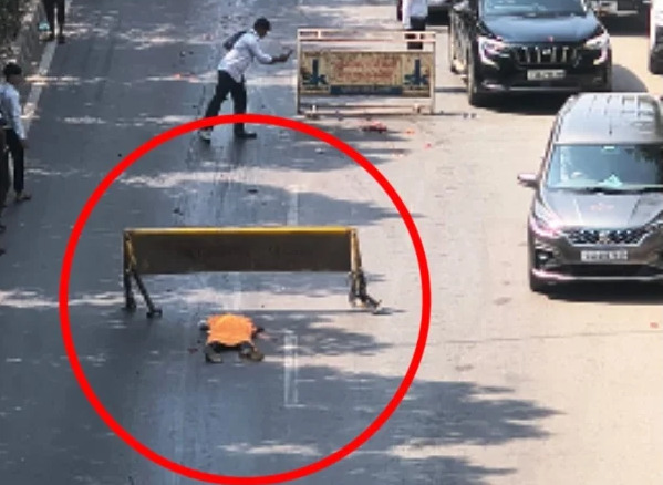 Raipur Accident : तेलीबांधा ओवरब्रिज के नीचे ट्रक ने युवक को कुचला, मौके पर मौत, चालक फरार