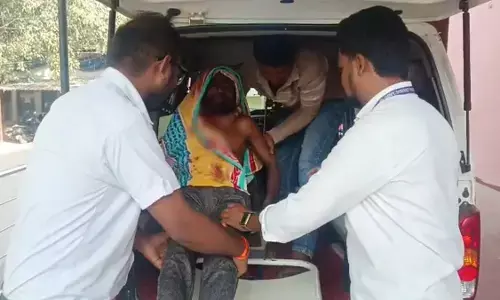 CG Crime : पारिवारिक विवाद में खूनी संघर्ष, पत्नी ने बेटी के साथ मिलकर पति पर किया हंसिया से हमला, अस्पताल में भर्ती