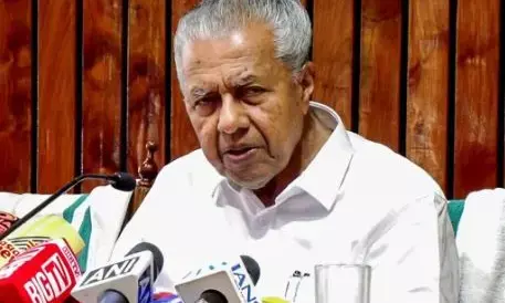 Manish Sisodia Pinarayi Vijayan Detained: मनीष सिसोदिया, पिनाराई विजयन और वृंदा करात को लिया गया हिरासत में