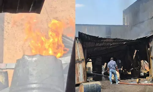 Pithampur Fire: पीथमपुर में भीषण आग से मचा हड़कंप, राइजिंग पैकेजिंग से फैली लपटें, 4 कंपनियां प्रभावित Pithampur Fire: पीथमपुर में भीषण आग से मचा हड़कंप, राइजिंग पैकेजिंग से फैली लपटें, 4 कंपनियां प्रभावित
