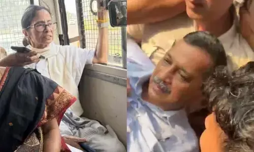 CEC ज्ञानेश कुमार के खिलाफ प्रदर्शन में ममता, केजरीवाल समेत कई नेता हिरासत में: दिल्ली में जंतर-मंतर से साउथ एवेन्यू तक प्रदर्शन; चंडीगढ़ में मनीष सिसोदिया भी पकड़े गए CEC ज्ञानेश कुमार के खिलाफ प्रदर्शन में ममता, केजरीवाल समेत कई नेता हिरासत में: दिल्ली में जंतर-मंतर से साउथ एवेन्यू तक प्रदर्शन; चंडीगढ़ में मनीष सिसोदिया भी पकड़े गए