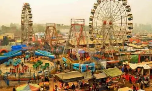 Dongargarh Navratri Mela:मां बम्लेश्वरी के दर्शन पर जा रहे हैं? यहां जान लें डोंगरगढ़ मेला में सुरक्षा और ट्रैफिक का मेगा प्लान Dongargarh Navratri Mela:मां बम्लेश्वरी के दर्शन पर जा रहे हैं? यहां जान लें डोंगरगढ़ मेला में सुरक्षा और ट्रैफिक का मेगा प्लान