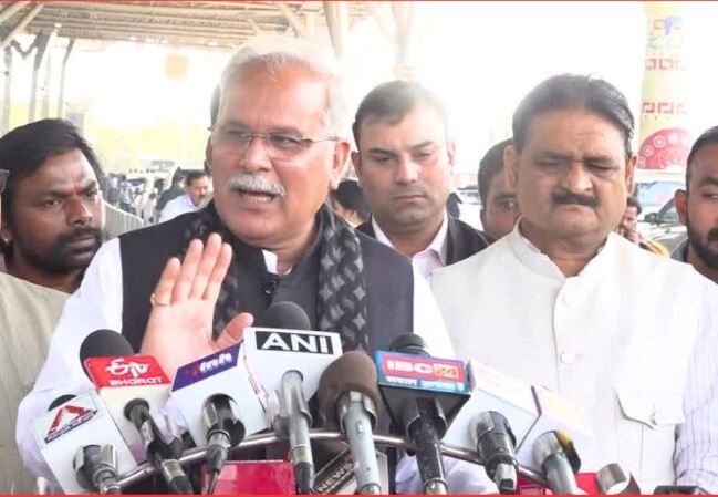 Chhattisgarh Congress: छत्तीसगढ़ कांग्रेस विधायकों को दिल्ली से बुलावा, शाम को रवाना होंगे बैज, भूपेश बघेल और महंत, जानें दिल्ली में क्या होने वाला है कल