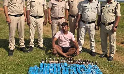 CG Crime : 6 लाख के नशीले कैप्सूल, टैबलेट और कफ सिरप जब्त, एक आरोपी गिरफ्तार