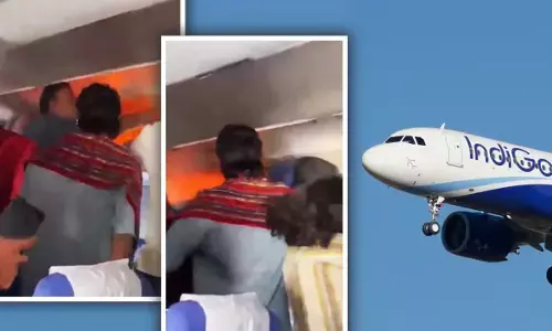 IndiGo Flight Emergency Landing: दिल्ली से चेन्नई जा रही इंडिगो फ्लाइट में लगी आग, हैदराबाद में हुई इमरजेंसी लैंडिंग