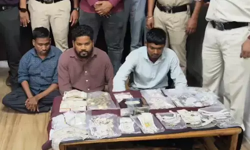 CG Crime : चोरी के पैसों से खरीदी क्रेटा, किश्त चुकाने के लिए फिर करने लगा वारदात, मास्टरमाइंड समेत 3 गिरफ्तार
