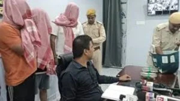 Jharkhand news : वन्यजीव तस्करी का भंडाफोड़, लाखों रूपए के माल के साथ तीन आरोपी गिरफ्तार