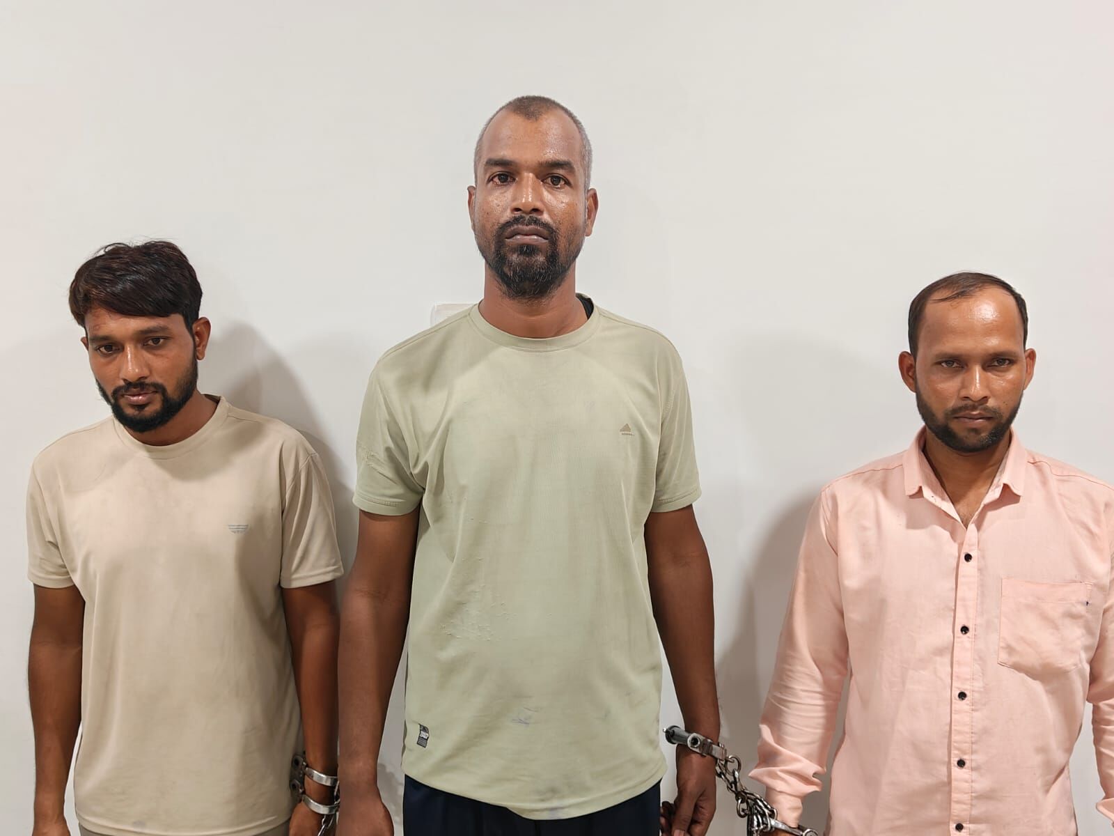 Raipur City Crime : कार की डिक्की में छिपाकर लाए 85 किलो गांजा, ग्राहक की तलाश करते 3 तस्कर गिरफ्तार