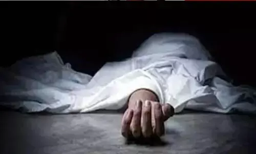 CG Crime : तीन साल की पोती को ले जाने से रोका तो पड़ोसी ने दादी पर किया चाकू से हमला, इलाज के दौरान मौत