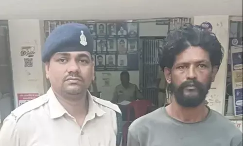 CG Crime : प्रेमिका से शादी की बात बनी खूनी विवाद की वजह, मंगेतर की आंखों में मिर्च डालकर किया जानलेवा हमला, आरोपी गिरफ्तार