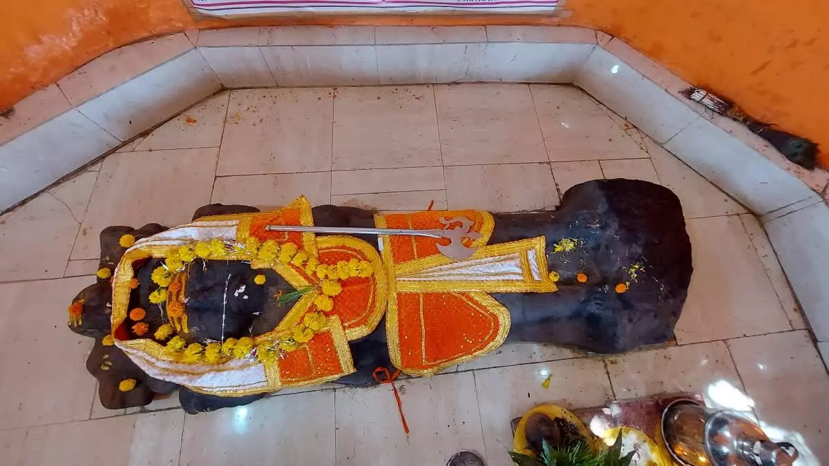 42681-3 Dussehra 2026 : भारत के इन शहरों और गांवों में नहीं जलाया जाता रावण का पुतला, कहीं दामाद तो कहीं विद्वान मानकर होती है पूजा