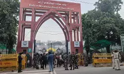 JNU में 17 दिन बाद छात्रों की भूख हड़ताल खत्म, 5 पदाधिकारियों का निष्कासन रद्द