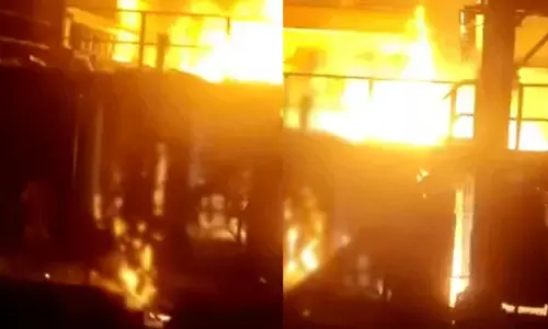 Durg Steel Plant: दुर्ग के स्टील प्लांट में बड़ा हादसा, 1600°C का पिघला लोहा गिरने से ठेकेदार की मौत, देखें वीडियो