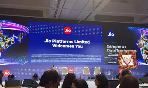 Jio Platforms IPO: पहले दिन ही Fully Subscribed, हुंडई समेत बड़े आईपीओ का रिकॉर्ड टूटा, जानें कब होगी स्टॉक मार्केट में धमाकेदार लिस्टिंग