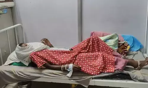 CG Crime : मासूम के लिए स्वेटर मांगने पर भड़का पति, पत्नी पर पेट्रोल छिड़ककर जलाने की कोशिश
