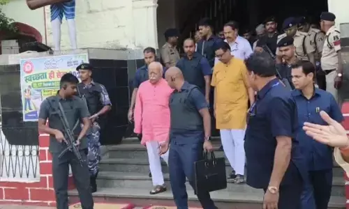 Mohan Bhagwat Bilaspur Visit: RSS प्रमुख मोहन भागवत दो दिवसीय दौरे पर बिलासपुर पहुंचे, सरस्वती विद्यालय में बैठक में होंगे शामिल