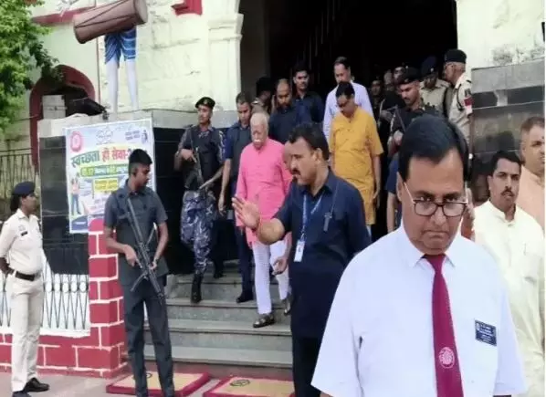 Mohan Bhagwat Bilaspur Visit: मोहन भागवत बोले- स्वयंसेवकों के बिना संघ अधूरा, लेकिन संघ उनसे बड़ा,संघ केवल हिंदुओं का नहीं, देश का है,पढ़ें पूरी खबर आरएसएस प्रमुख ने और क्या कहा Mohan Bhagwat Bilaspur Visit: मोहन भागवत बोले- स्वयंसेवकों के बिना संघ अधूरा, लेकिन संघ उनसे बड़ा,संघ केवल हिंदुओं का नहीं, देश का है,पढ़ें पूरी खबर आरएसएस प्रमुख ने और क्या कहा