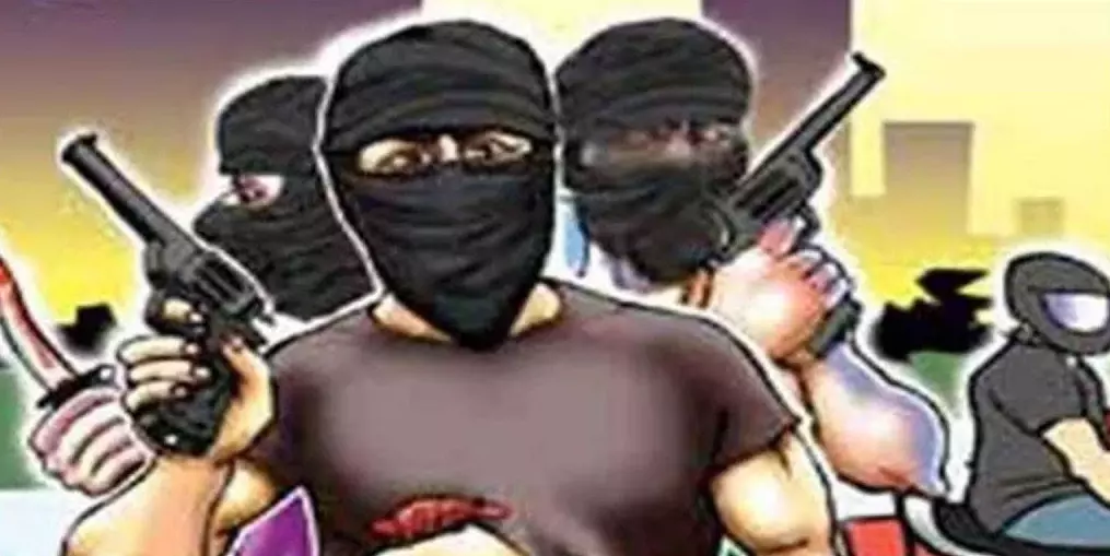 42948-untitled MP Crime : दिनदहाड़े ताबड़तोड़ फायरिंग, नकाबपोश बदमाशों की गोली से युवक की मौत