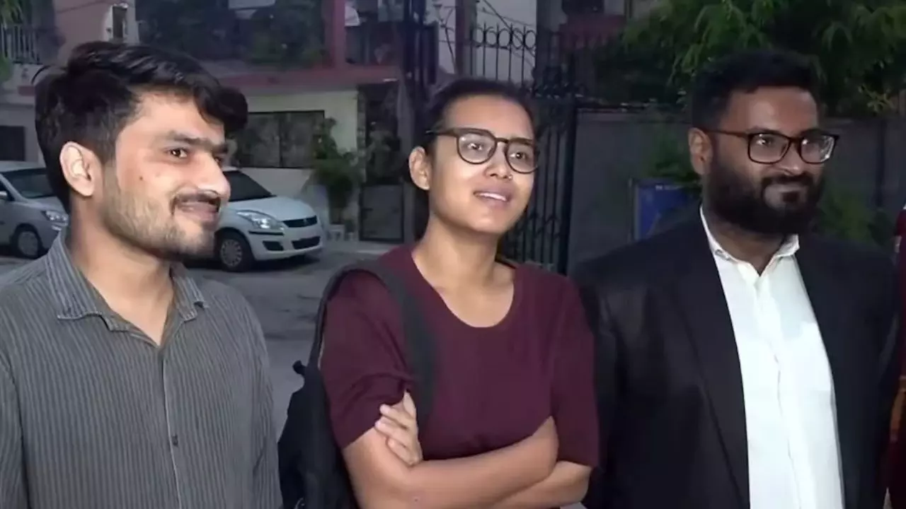 42983-neha-bora Neha Bora Delhi High Court: नेहा बोरा को बड़ा झटका, प्रिवेंटिव डिटेंशन बॉन्ड के खिलाफ दिल्ली हाई कोर्ट ने खारिज की याचिका