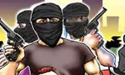 MP Crime : दिनदहाड़े ताबड़तोड़ फायरिंग, नकाबपोश बदमाशों की गोली से युवक की मौत