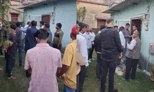 Jharkhand Crime : दिनदहाड़े राजस्व कर्मचारी की गोली मारकर हत्या, वारदात के बाद फरार हुए हमलावर