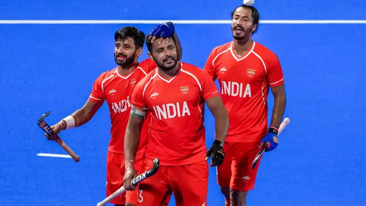 Asian Champions Trophy 2026: भारतीय हॉकी टीम को बड़ा झटका, चोट के चलते मनप्रीत सिंह टूर्नामेंट से बाहर; इस खिलाड़ी को मिला मौका Asian Champions Trophy 2026: भारतीय हॉकी टीम को बड़ा झटका, चोट के चलते मनप्रीत सिंह टूर्नामेंट से बाहर; इस खिलाड़ी को मिला मौका